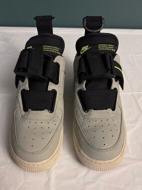 Nike Air Force 1 Utility men’s size 6 “Spruce Fog”